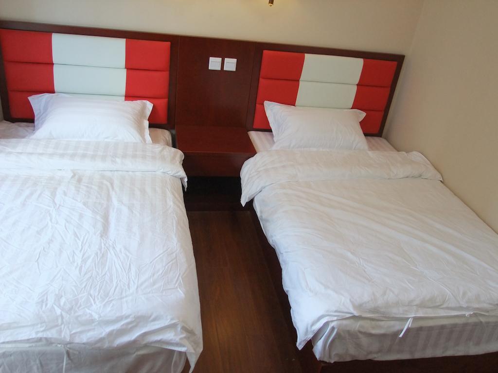Chun Tian Hui Gu Holiday Hotel Kunming Quarto foto